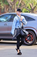 CHRISSY TEIGEN Shopping at Bristol Farms in Los Angeles 10/06/2021