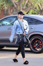 CHRISSY TEIGEN Shopping at Bristol Farms in Los Angeles 10/06/2021