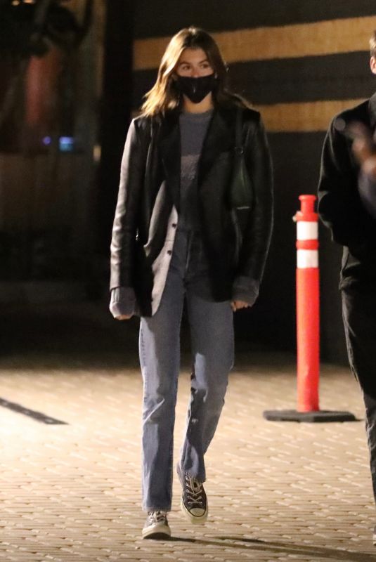 CINDY CRAWFORD and KAIA GERBER Leaves a Restaurant in Malibu 10/22/2021