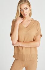 ELIZABETH TURNER for Vigoss USA 2021
