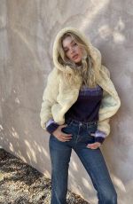 ELSA HOSK - Instagram Photos 10/25/2021
