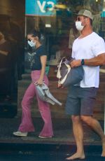 ELSA PATAKY and Chris Hemsworth Out Shopping in Byron Bay 09/14/2021