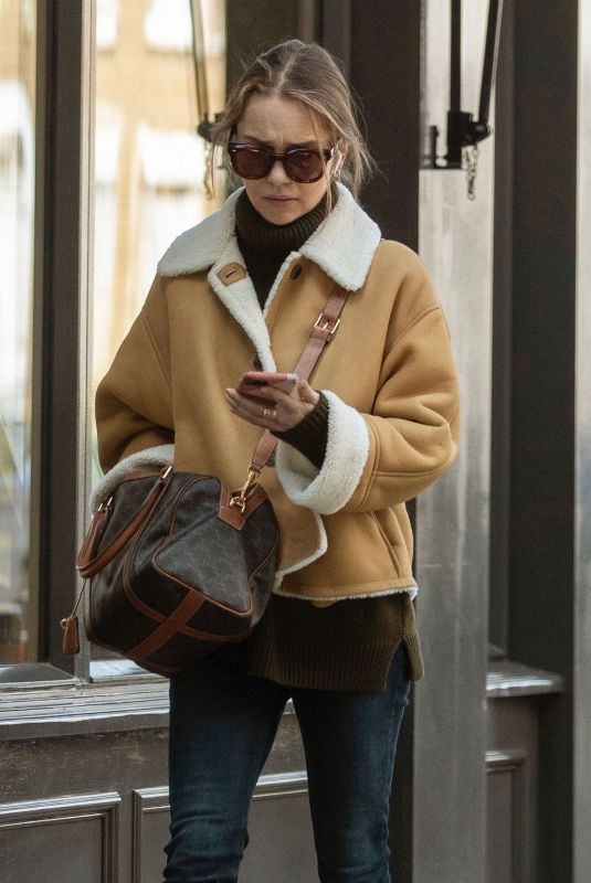 EMILIA CLARKE Out and About in London 10/01/2021