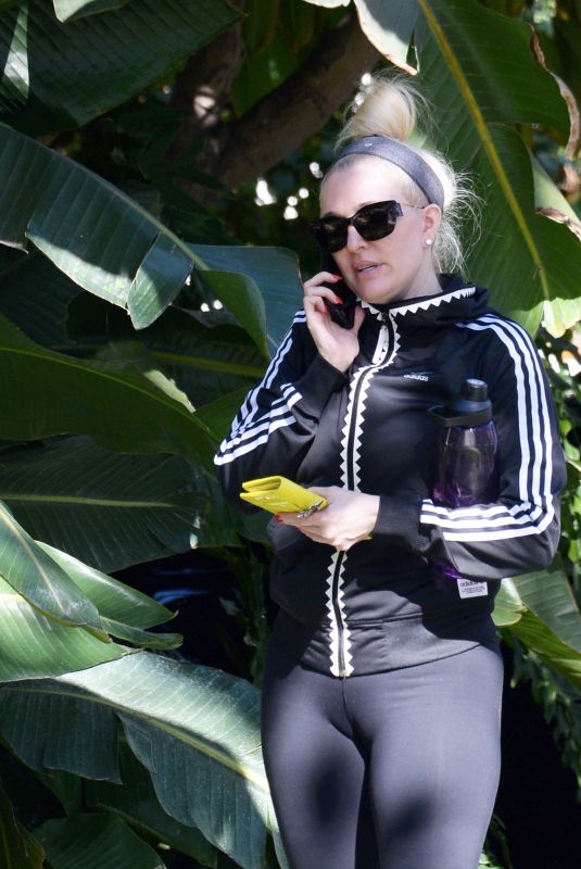 ERIKA JAYNE Arrives at Her Home in Los Angeles 10/14/2021