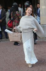 GERI HALLIWELL Leaves Queens Commonwealth Essay Competition in London 10/28/2021