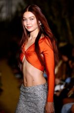 GIGI HADID at Coperni Womenswear Spring/Summer 2022 Runway Show in Paris 09/30/2021