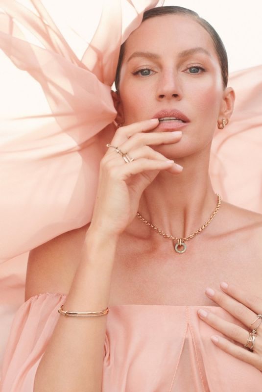 GISELE BUNCHEN for Vivara Elos 2021 Jewelry Campaign