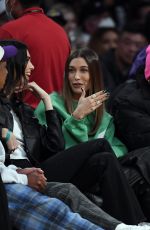 HAILEY and Justin BIEBER and KENDALL JENNER at Lakers vs Phoenix Suns Game in Los Angeles 10/22/2021