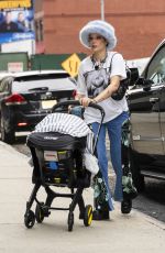 HALSEY Out with Her Baby in New York 10/05//2021
