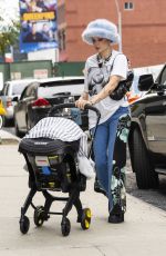 HALSEY Out with Her Baby in New York 10/05//2021