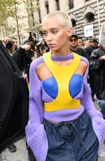 IRIS LAW Arrives at Loewe Spring/Summer 2022 Show at Paris Fashion Week 10/01/2021