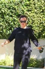 JENNIFER GARNER Out Visiting a Friend in Brentwood 10/27/2021