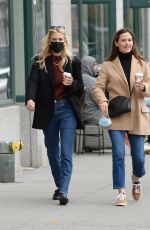 JENNIFER GARNER Out with a Girlfriend in New York 10/23/2021
