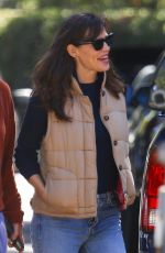 JENNIFER GARNER Out with Friend in Brentwood 10/20/2021