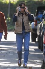 JENNIFER GARNER Out with Friend in Brentwood 10/20/2021