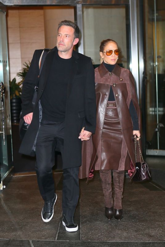 JENNIFER LOPEZ and Ben Affleck Leaves Mandarin Hotel in New York 10/10/2021