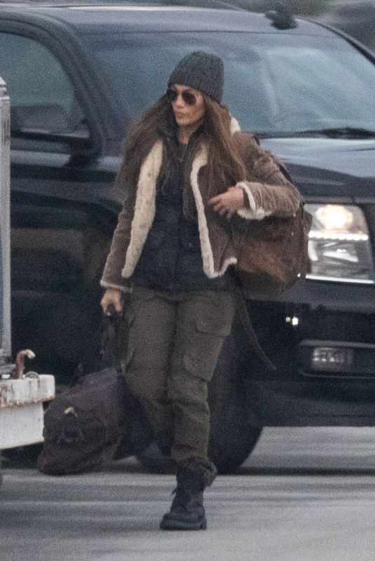 JENNIFER LOPEZ on the Set of Netflix Thriller The Mother in Vancouver 10/06/2021