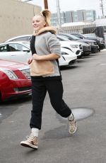 JOJO SIWA and JENNA JOHNSON Leaving Dance Practice in Los Angeles 10/23/2021