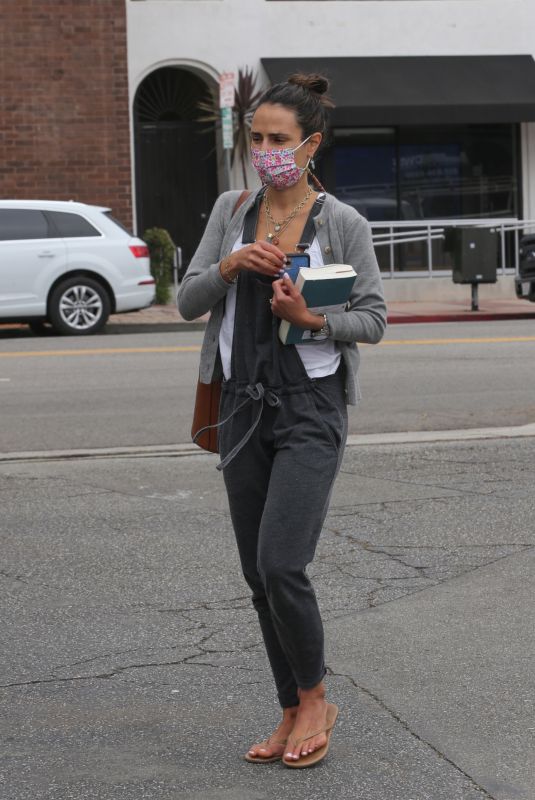 JORDANA BREWSTER at Caffe Luxxe in Brentwood 10/06/2021