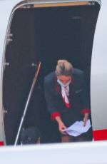 JULIA ROBERTS Arrives in Sydney 10/23/2021