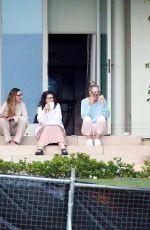 JULIA ROBERTS on Her First Day of Quarantine in Sydney 10/24/2021