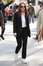 JULIANNE MOORE on the Set of Sharper in New York 10/19/2021
