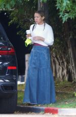 KATE HUDSON Out for Coffee in Los Angeles 10/20/2021