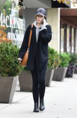 KATHERINE and CHRISTINA SCHWARZENEGGER Out for Brunch in Los Angeles 10/23/2021