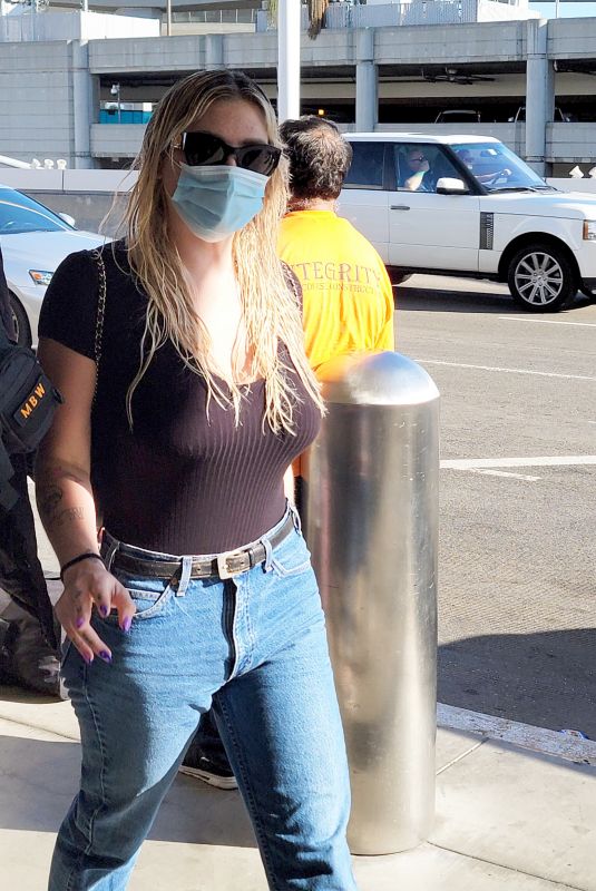 KESHA SEBERT at LAX Airport in Los Angeles 10/10/2021