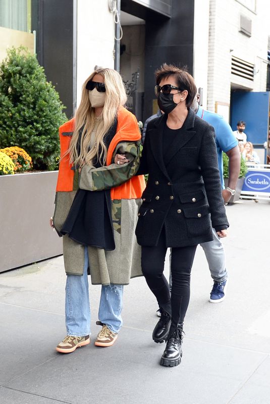 KHLOE KARDASHIAN and KRIS JENNER Out at Central Park in New York  10/09/2021