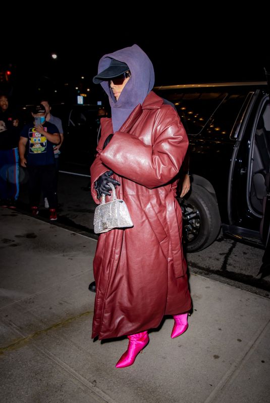 KIM KARDASHIAN Arrives Back at Her Hotel in New York 10/07/2021