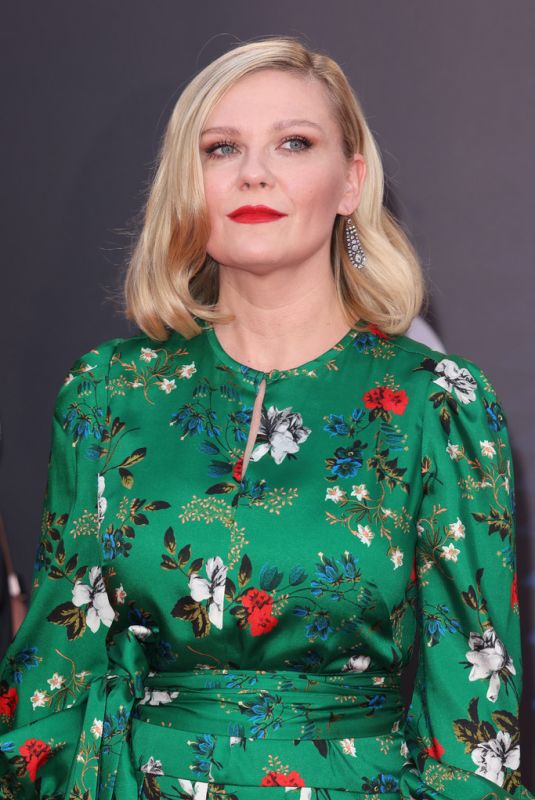 KIRSTEN DUSNT at The Power of the Dog Premiere at Bfi London Film Festival 10/11/2021