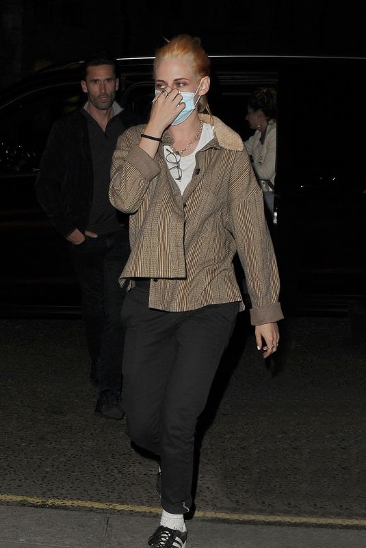 KRISTEN STEWAR Night Oout in London 10/05/2021