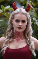 LILLY-SUE MCFADDEN Heading to a Halloween Party in Alderley Edge 10/28/2021
