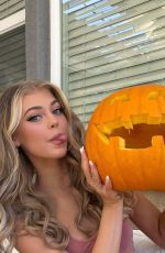 LOREN GRAY - Instagram Photos 10/19/2021