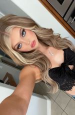 LOREN GRAY - Instagram Photos and Video 10/26/2021