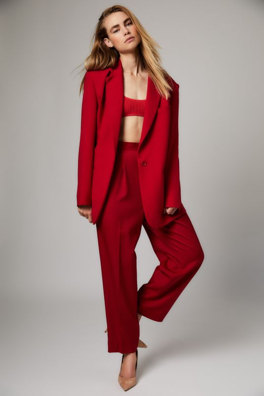 LUCY FRY for Wonderland Magazine, October 2021