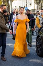 MADELYN CLINE Arrives at Giambattista Valli Womenswear Spring/Summer 2022 Show in Paris 10/04/2021