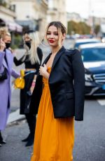 MADELYN CLINE Arrives at Giambattista Valli Womenswear Spring/Summer 2022 Show in Paris 10/04/2021