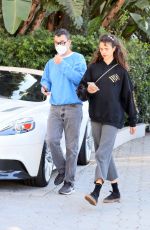 MARGARET QUALLEY and Jack Antonoff Out in Los Angeles 10/12/2021