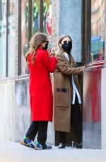 MARY-KATE and ASHLEY OLSEN at a Smoke Break in New York 10/20/2021