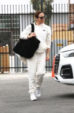 MELANIE CHISHOLM Arrives at Dance Practice in Los Angeles 10/06/2021