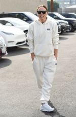 MELANIE CHISHOLM Arrives at Dance Practice in Los Angeles 10/06/2021