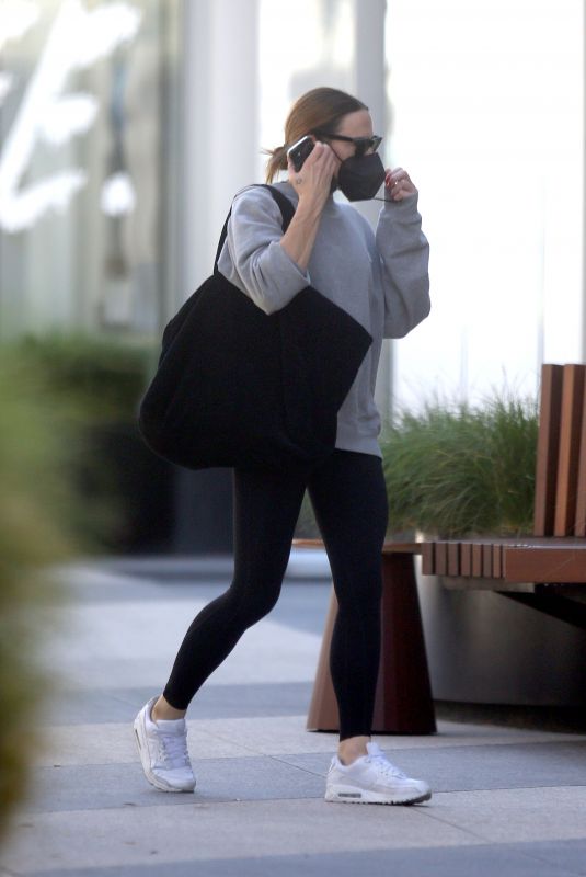 MELANIE CHISHOLM Heading to a Salon in Los Angeles 10/02/2021