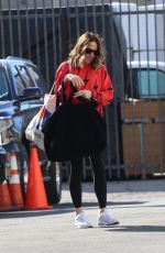 MELANIE CHISHOLM Heading to Dance Practice in Los Angeles 10/13/2021