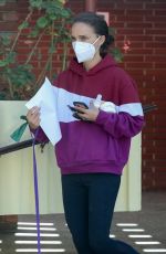 NATALIE PORTMAN Take Her Dog to Veterinarian in Los Feliz 10/22/2021