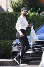 NICOLE MURPHY Picking Up Lunch Out in West Hollywood 10/01/2021