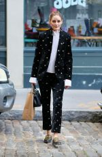 OLIVIA PALERMO Out Shopping in Dumbo in Brooklyn 10/27/2021