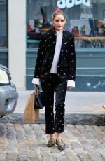 OLIVIA PALERMO Out Shopping in Dumbo in Brooklyn 10/27/2021
