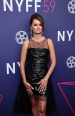 PENELOPE CRUZ at Parallel Mothers Premiere at 59th New York Film Festival 10/08/2021